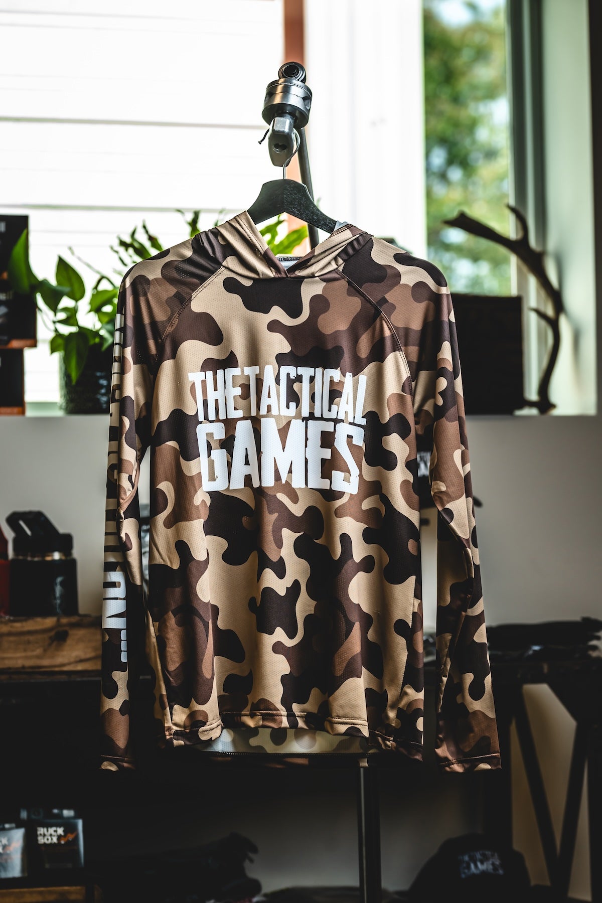 TTG UV Hooded Long Sleeve *Perforated